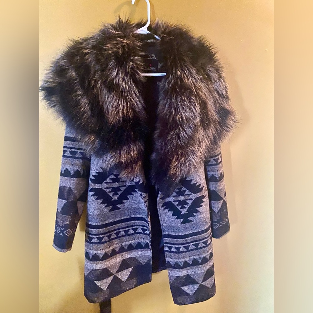 Tribal Pattern Faux Fur Collar Coat